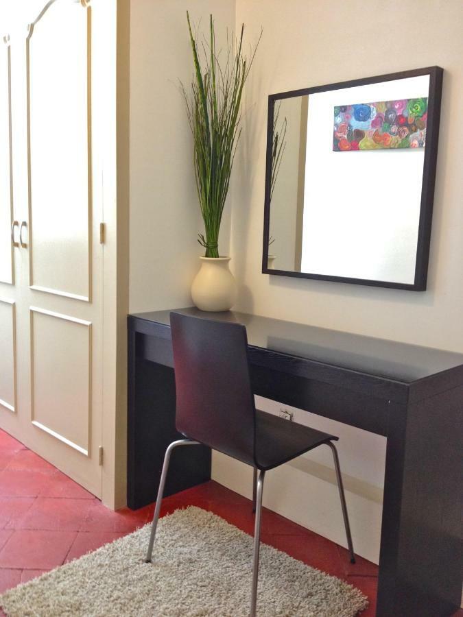 Apartment Carnot Carcassonne Bagian luar foto